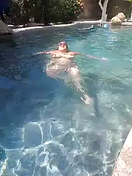 Snapshot of lasMasDulce chatting on 04-04-26, 08:39 lasMasDulce online show from 04-04-26, 08:39