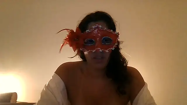 Snapshot of couple-tuga chatting on 07-15-26, 09:53 couple-tuga online show from 07-15-26, 09:53
