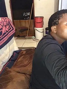 Snapshot of MKbesxxx chatting on 03-22-26, 04:49 MKbesxxx online show from 03-22-26, 04:49