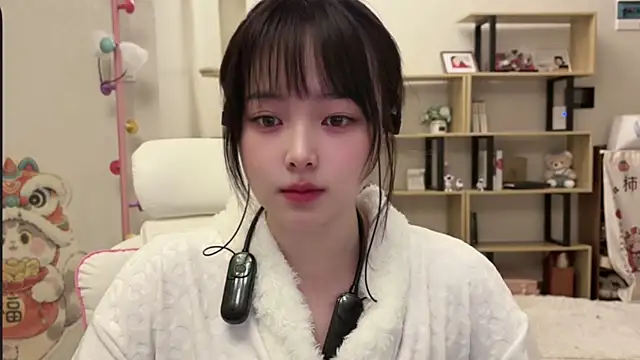 Chenjing0 online show from 01-19-26, 12:31