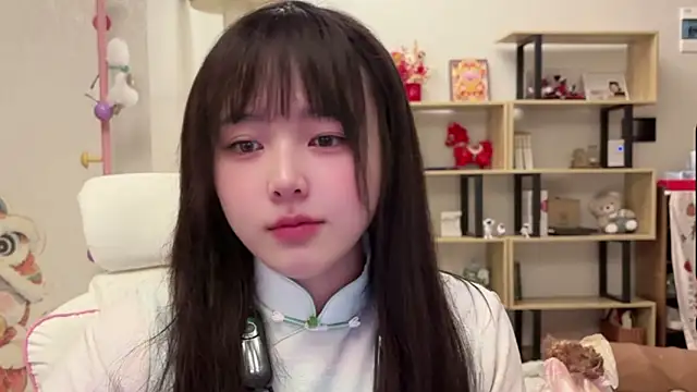 Chenjing0 online show from 02-17-26, 01:40