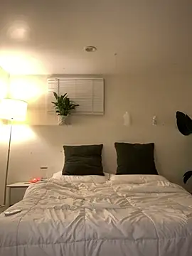 Yemmybees online show from 01-14-25, 10:34