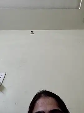 Snapshot of shreya1765 chatting on 02-04-26, 03:07 shreya1765 online show from 02-04-26, 03:07