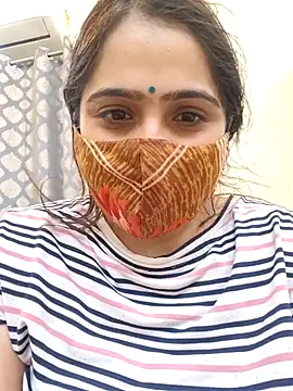 Snapshot of shreya1765 chatting on 02-28-26, 12:17 shreya1765 online show from 02-28-26, 12:17