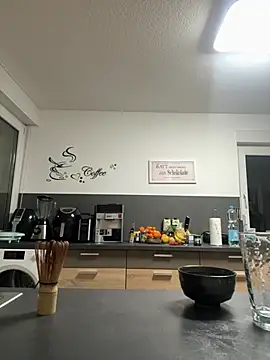 Mia-Fuchs online show from 04-02-26, 11:02