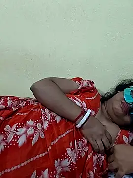  MilkyBar online show from 07-21-26, 05:59