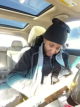 Yoshibaby2670 online show from 02-25-25, 07:03