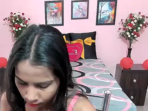 Snapshot of Melis_Sandra chatting on 01-07-26, 04:04 Melis Sandra online show from 01-07-26, 04:04