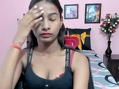 Snapshot of Melis_Sandra chatting on 04-03-26, 02:42 Melis Sandra online show from 04-03-26, 02:42