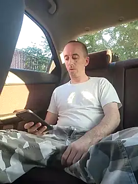 drummer9 online show from 09-20-25, 01:06