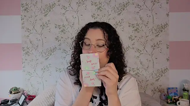 Charlotte  Miller online show from 04-05-26, 12:24