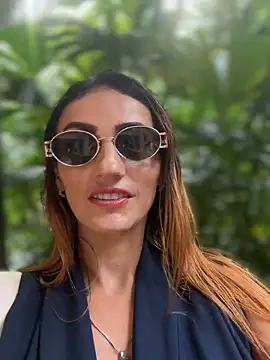 Samantha bigboobs online show from 04-16-26, 09:15