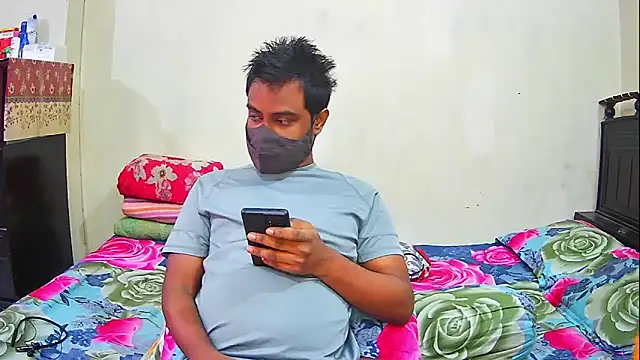 Hot Nila online show from 12-23-25, 03:15