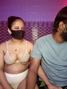 Hot Nila online show from 05-20-26, 02:40