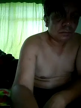 Snapshot of escorpio50jt chatting on 06-03-26, 11:13 escorpio50jt online show from 06-03-26, 11:13