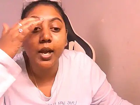 Indian Ruby99 online show from 05-05-26, 08:22