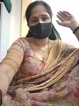 Snapshot of priyancyfun chatting on 06-17-26, 03:53 priyancyfun online show from 06-17-26, 03:53