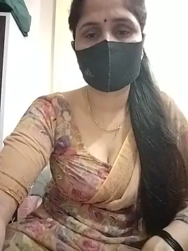 Snapshot of priyancyfun chatting on 06-17-26, 03:57 priyancyfun online show from 06-17-26, 03:57
