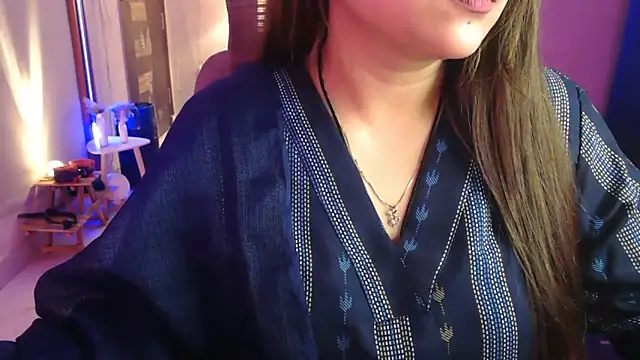 Mitikaa online show from 04-16-26, 01:45