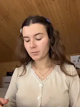 mewKate online show from 11-30-25, 02:43