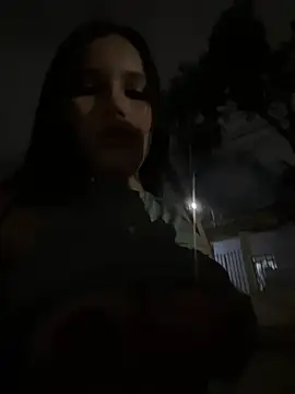 Snapshot of the_queen_of_street chatting on 06-19-26, 11:52 the queen of street online show from 06-19-26, 11:52