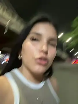 Snapshot of the_queen_of_street chatting on 07-16-26, 01:44 the queen of street online show from 07-16-26, 01:44
