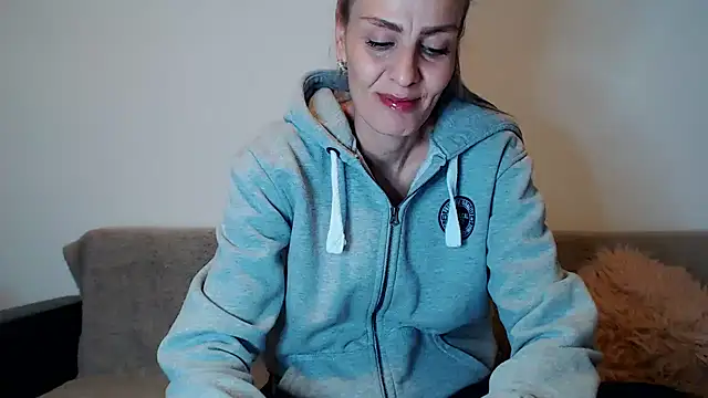 AshlineKatte online show from 03-24-26, 04:06