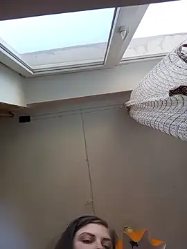 Lauren Amabel online show from 03-13-26, 08:10