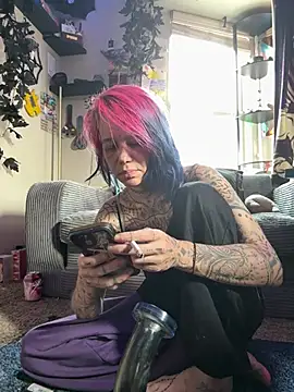trashbrat online show from 06-24-26, 10:09
