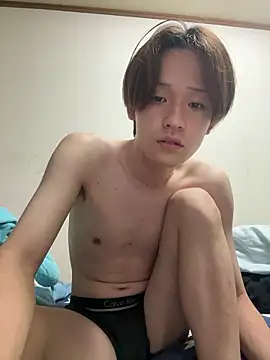 riku38777 online show from 09-14-25, 02:49