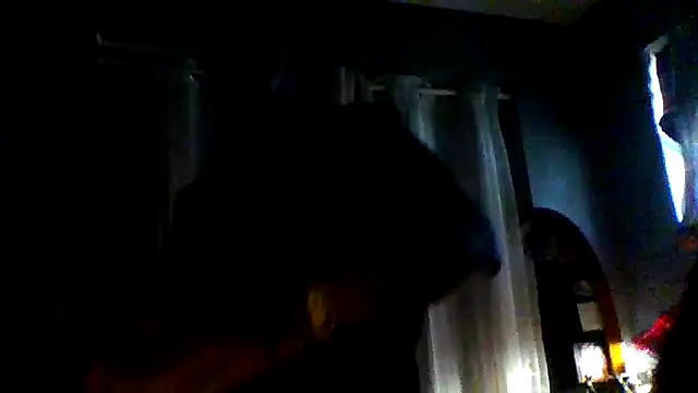 Snapshot of justthetip4209 chatting on 05-31-26, 02:02 justthetip4209 online show from 05-31-26, 02:02