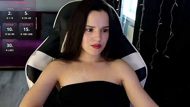 Snapshot of Harleen_Moore chatting on 07-20-26, 05:22 Harleen Moore online show from 07-20-26, 05:22