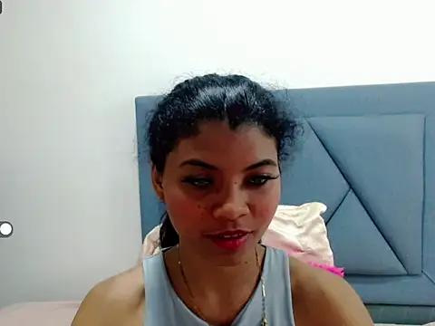 mia grey01 online show from 03-13-25, 11:51