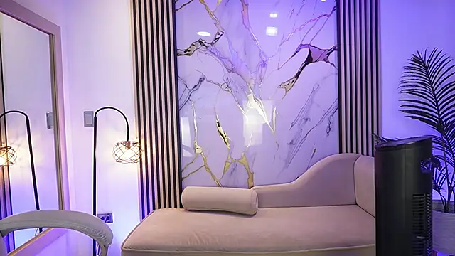 Emma Walkerr  online show from 04-02-26, 07:11