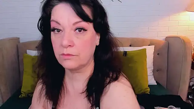 SarahGrays online show from 07-13-26, 05:21