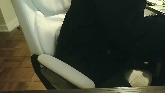 Snapshot of MrDaddyBbSnake chatting on 01-16-26, 12:58 MrDaddyBbSnake online show from 01-16-26, 12:58