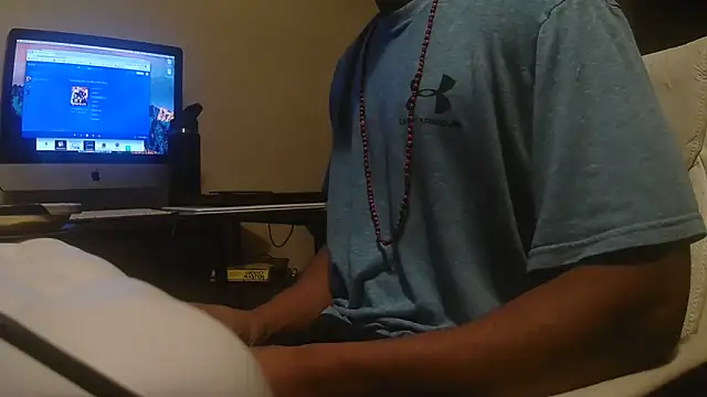 Snapshot of MrDaddyBbSnake chatting on 03-19-26, 12:25 MrDaddyBbSnake online show from 03-19-26, 12:25