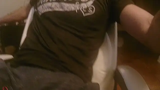 Snapshot of MrDaddyBbSnake chatting on 03-23-26, 12:36 MrDaddyBbSnake online show from 03-23-26, 12:36