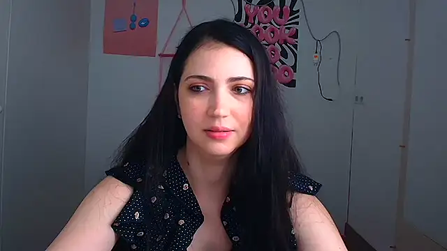 Amalia amor online show from 06-23-26, 05:38