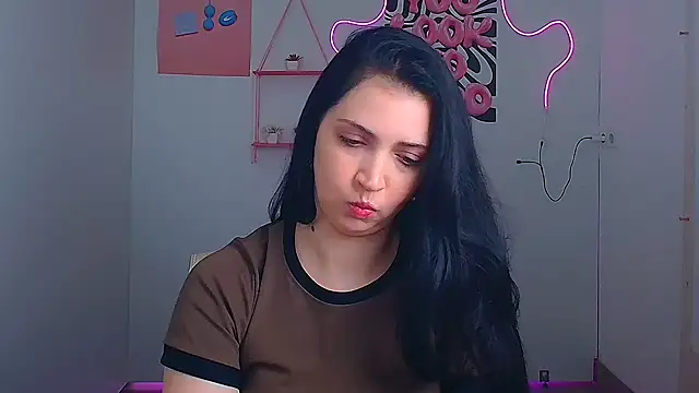 Amalia amor online show from 07-17-26, 05:47