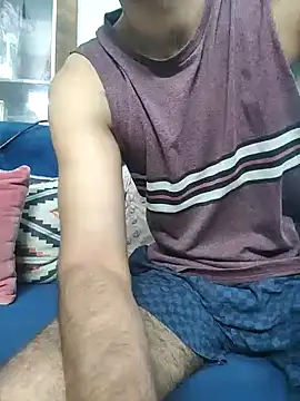 TOPMOON001 online show from 07-29-26, 08:45