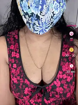 Snapshot of ArathyNambyarMallu chatting on 04-27-26, 10:52 ArathyNambyarMallu online show from 04-27-26, 10:52