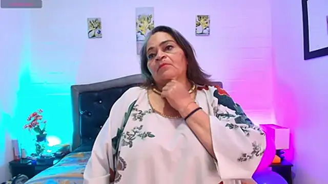 Snapshot of VickyBoobss chatting on 04-09-26, 07:41 VickyBoobss online show from 04-09-26, 07:41