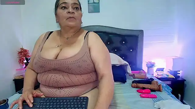 VickyBoobss online show from 05-12-26, 07:22