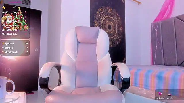 giorgia jones online show from 01-11-25, 06:01