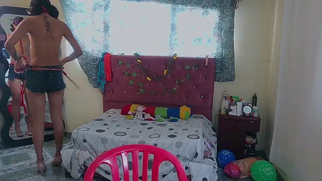 boysLittle online show from 05-14-26, 09:10