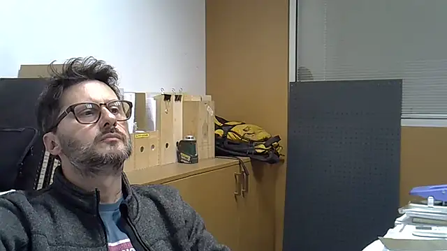 Cellino4 online show from 03-17-25, 06:11