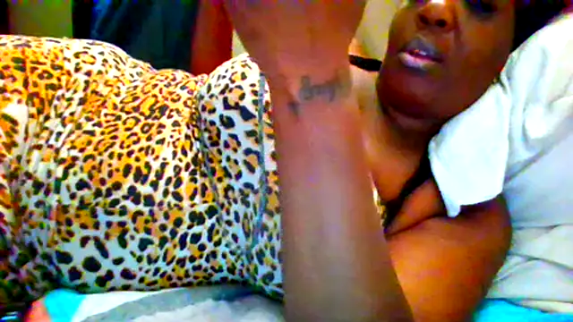 chocolatechipkukky85 online show from 04-14-26, 04:24