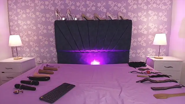 SalomeSimonz online show from 06-07-26, 07:39