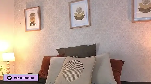 Veronica simons online show from 03-17-26, 09:18